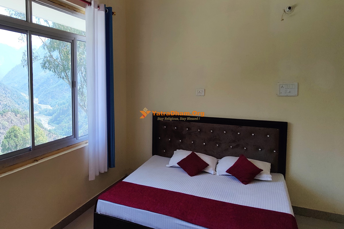 Chaukamba Tourist Complex (GMVN) Guptkashi Room View
