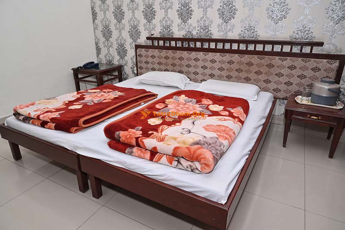 Bharat Bhoomi Tourist Complex (GMVN) Rishikesh 2 Bed Deluxe Room