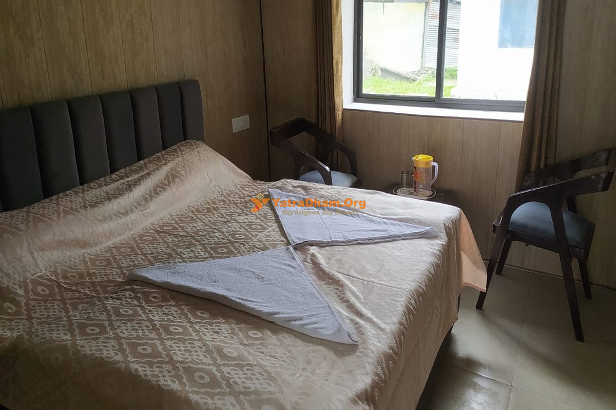 Ghangaria Tourist Complex (GMVN) Ghangaria (Chamoli) Semi Deluxe Room