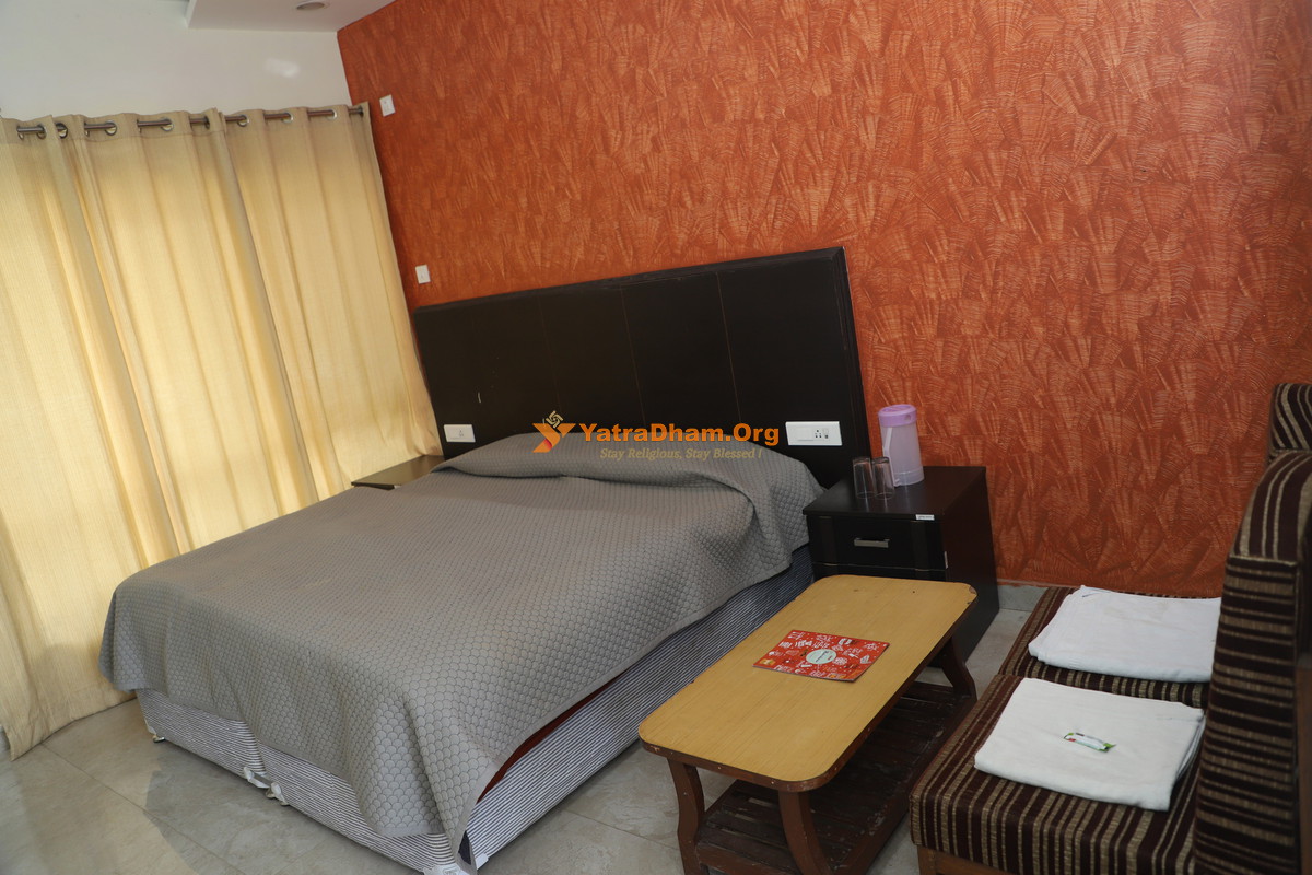 Kaleshwar Tourist Rest House (GMVN) 2 Bed Room View