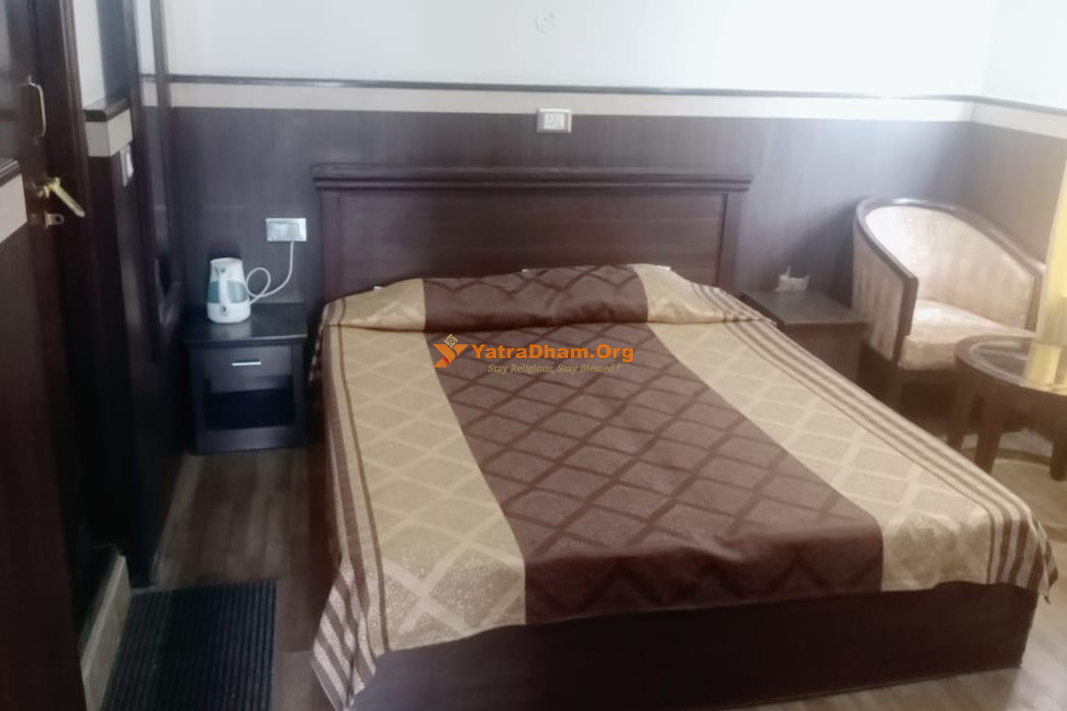 Ski Resort (GMVN) Auli 2 Bed Room View