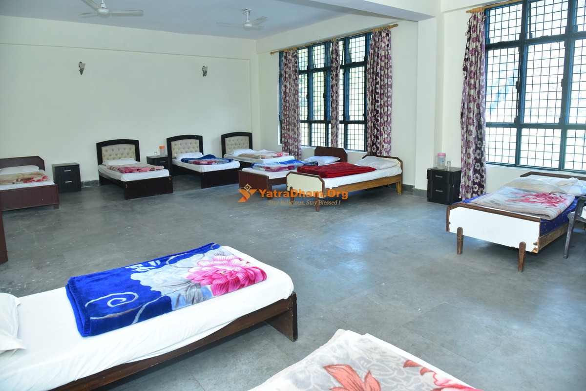 Tourist Rest House (GMVN) Maneri Dormitory Hall View