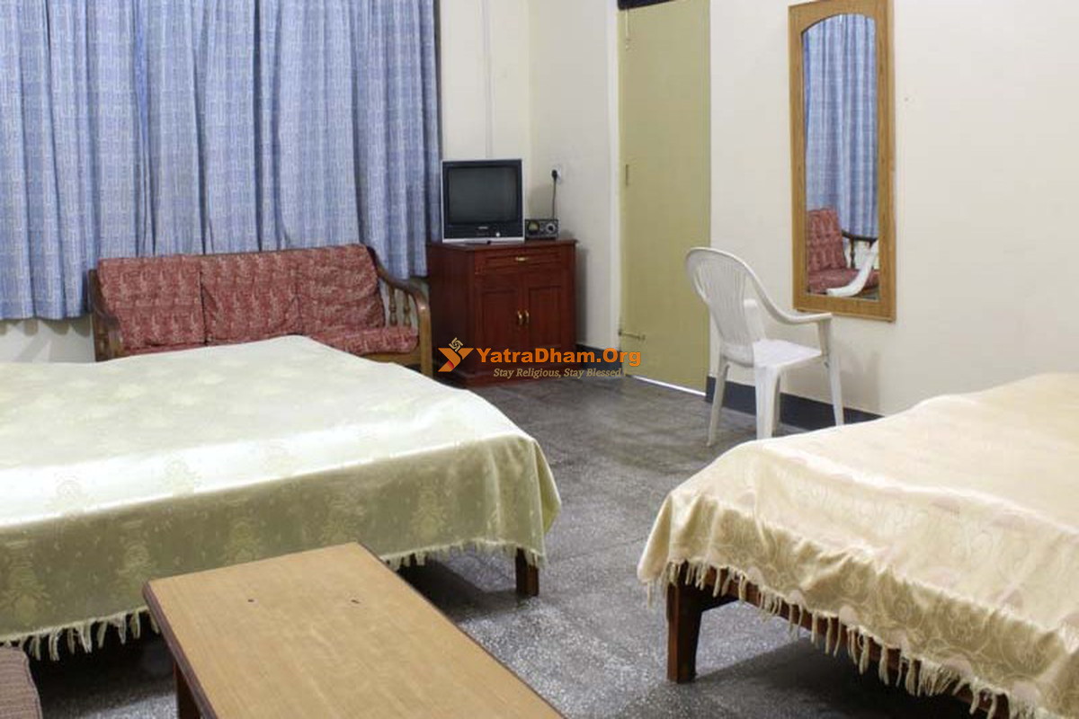 Chaukamba Tourist Complex (GMVN) Guptkashi Room View