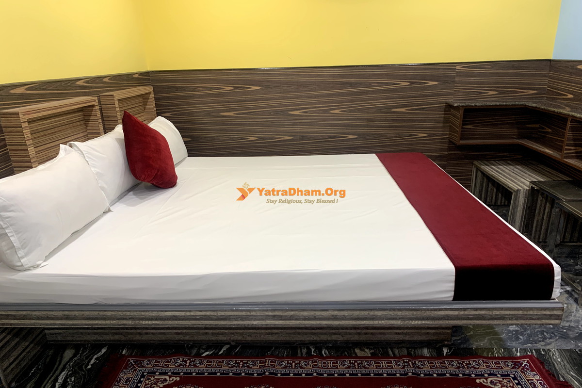 Hotel Vasanth Villa Kanchipuram Room View