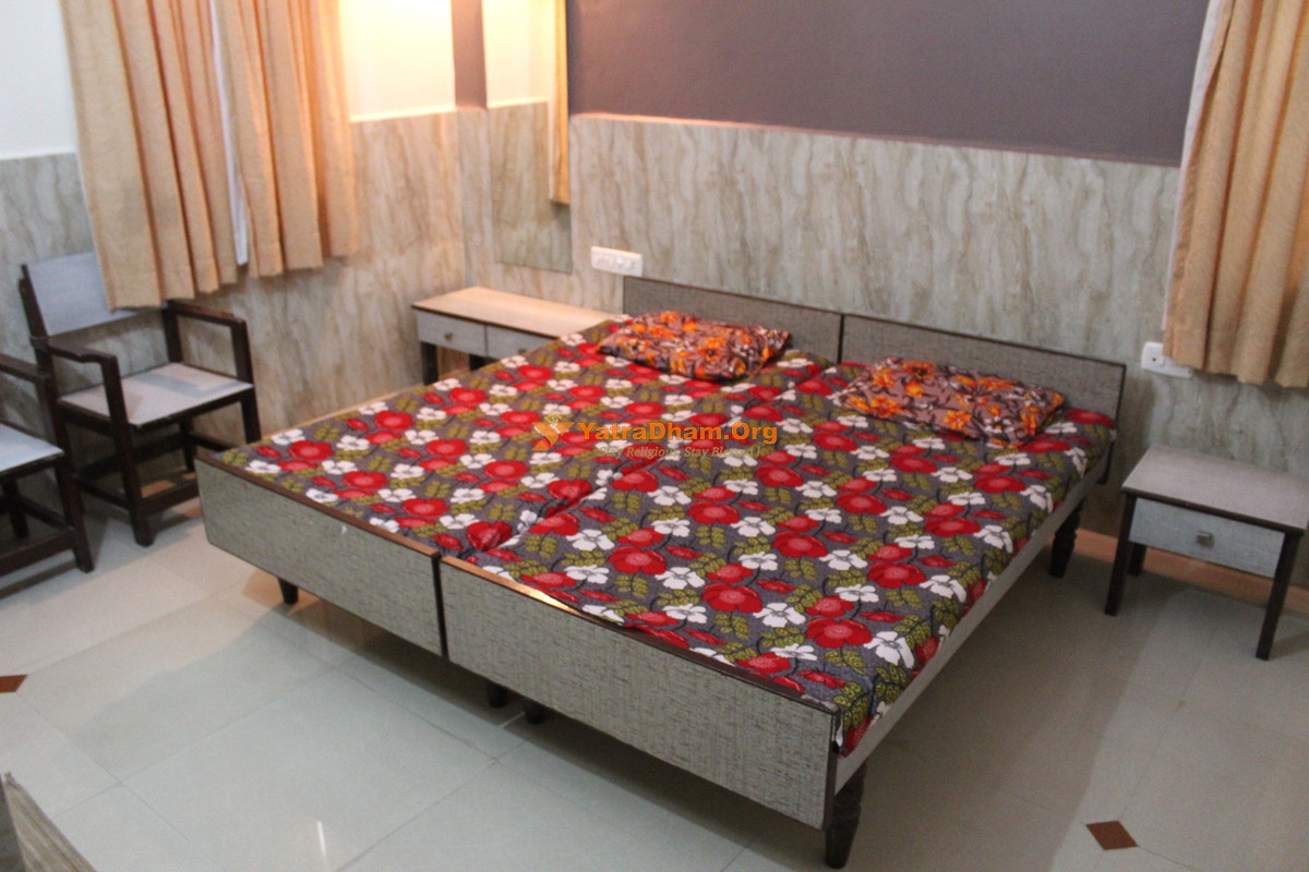 Damani Atithi Gruh Dwarka 2 Bed Room