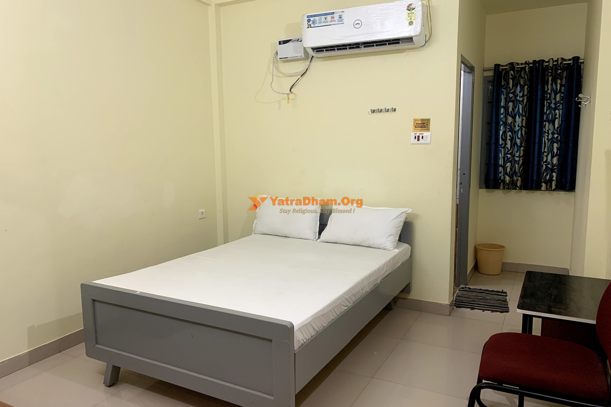 Geetha Residency Kanchipuram 2 Bed Room View