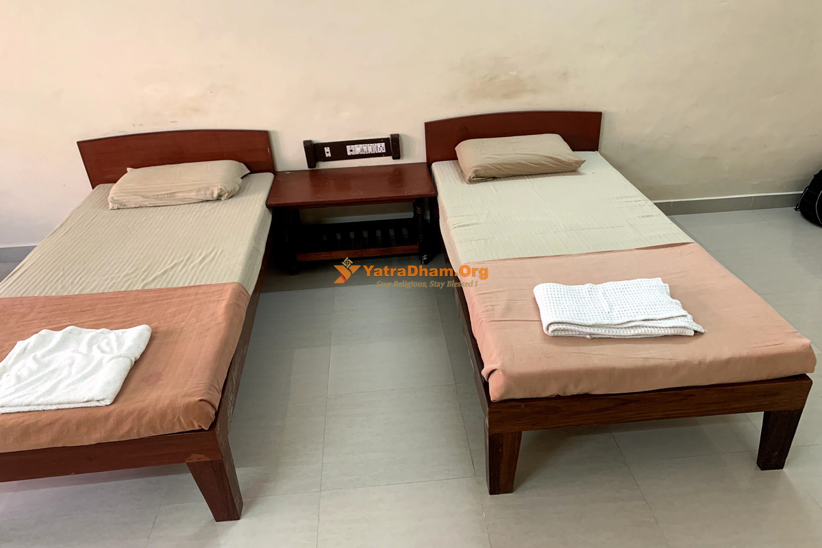 Sri Lakshmi Narayani Golden Temple Trust  Vellore Room View 
