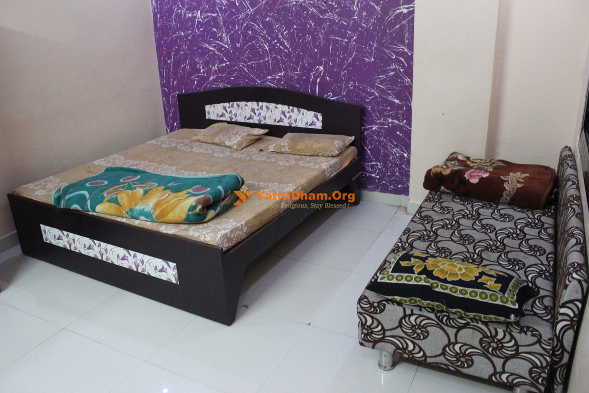 Anjana Samaj Dharamshala Ujjain 3 Bed Room