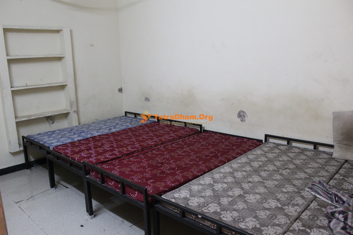 Anjana Samaj Dharamshala Ujjain 3 Bed Room