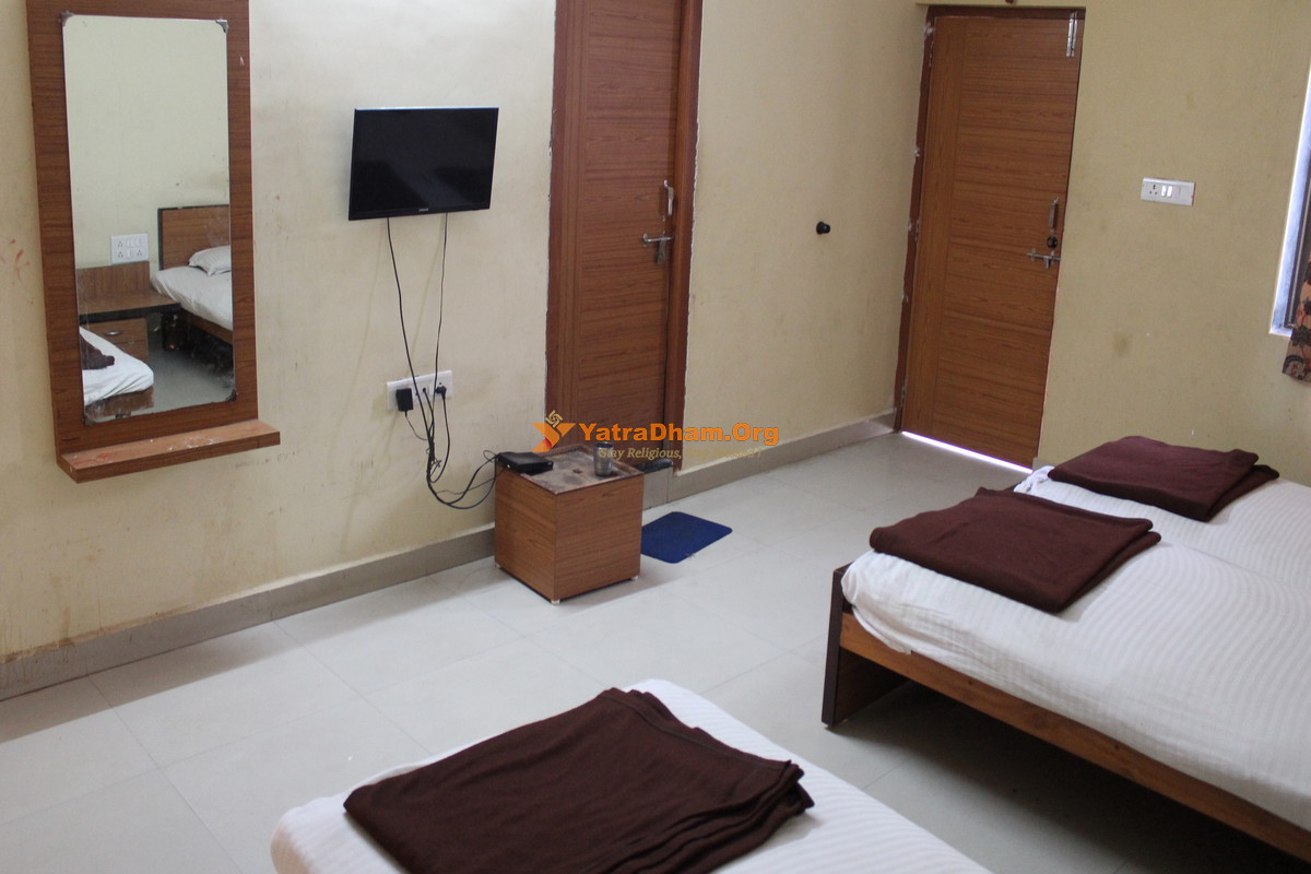 Shree Ganesh Bhuvan Ambaji 3 Bed Room