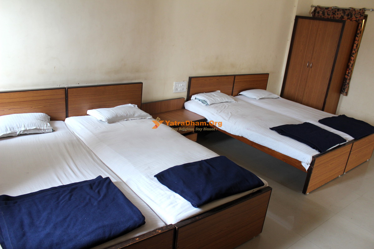 Shree Ganesh Bhuvan Ambaji 3 Bed Room