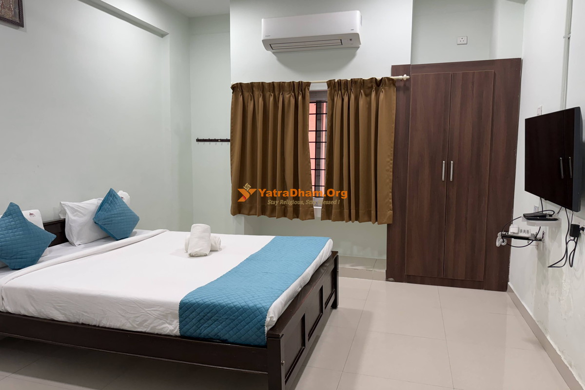 Hotel Aalayam Tiruvannamalai 4 Bed Room