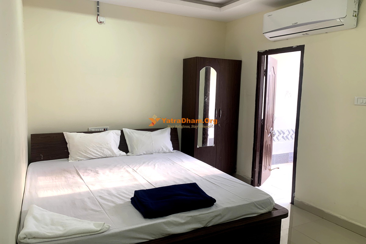 Munnuru Kapu Bhavan Yadagirigutta 2 Bed Room View