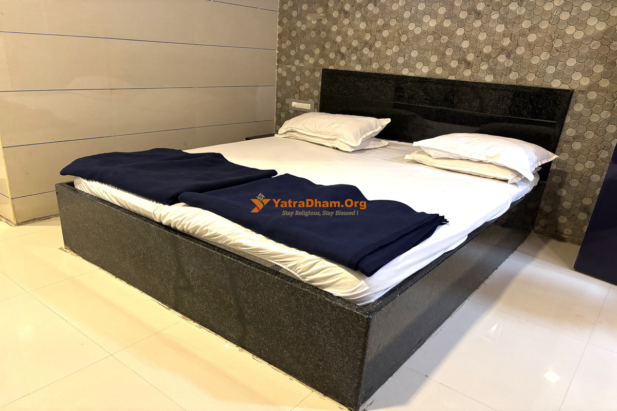Sri Gujarati Pragati Samaj Atithi Gruh Hyderabad 2 Bed Room