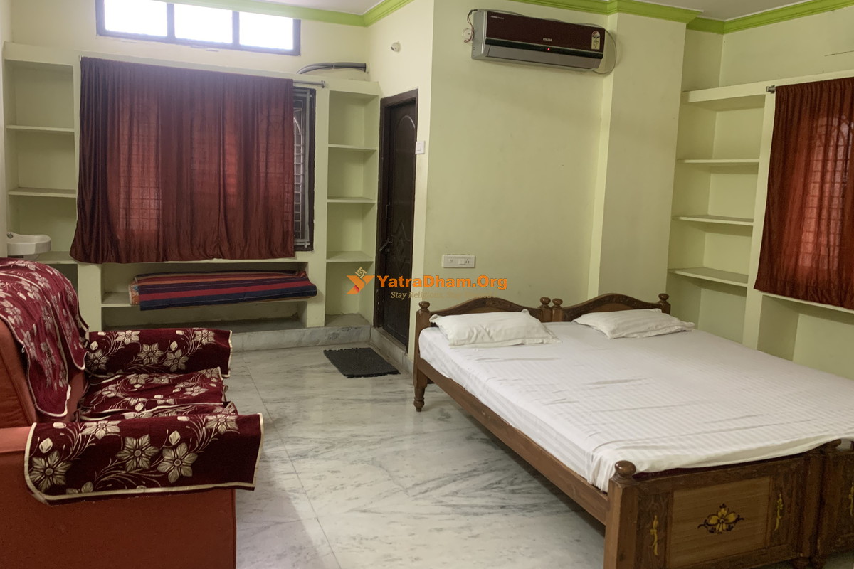 Bhadrachalam Jeeyar Mutt Stay  2 Bed Room view
