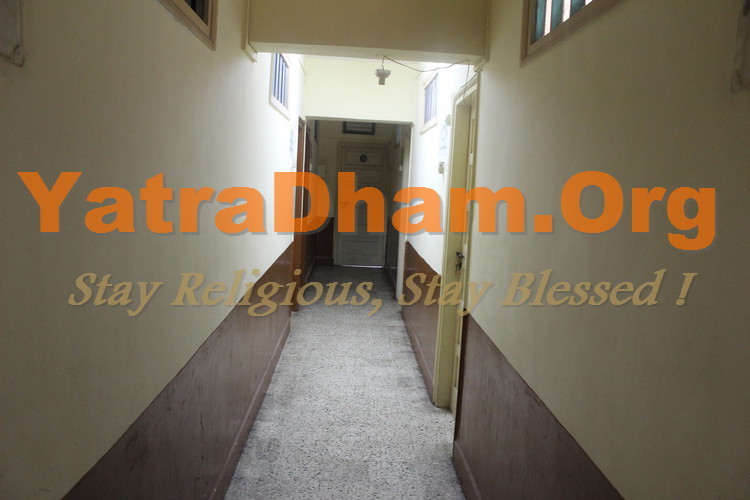 Shri C.T. Parikh Khadayta Bhavan Lobby