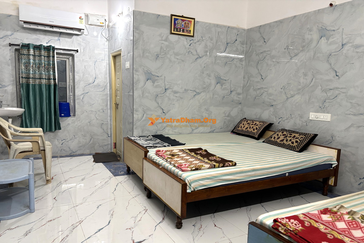 Sri Kanchi Kamakoti Peetham Srisailam 3 Bed Room