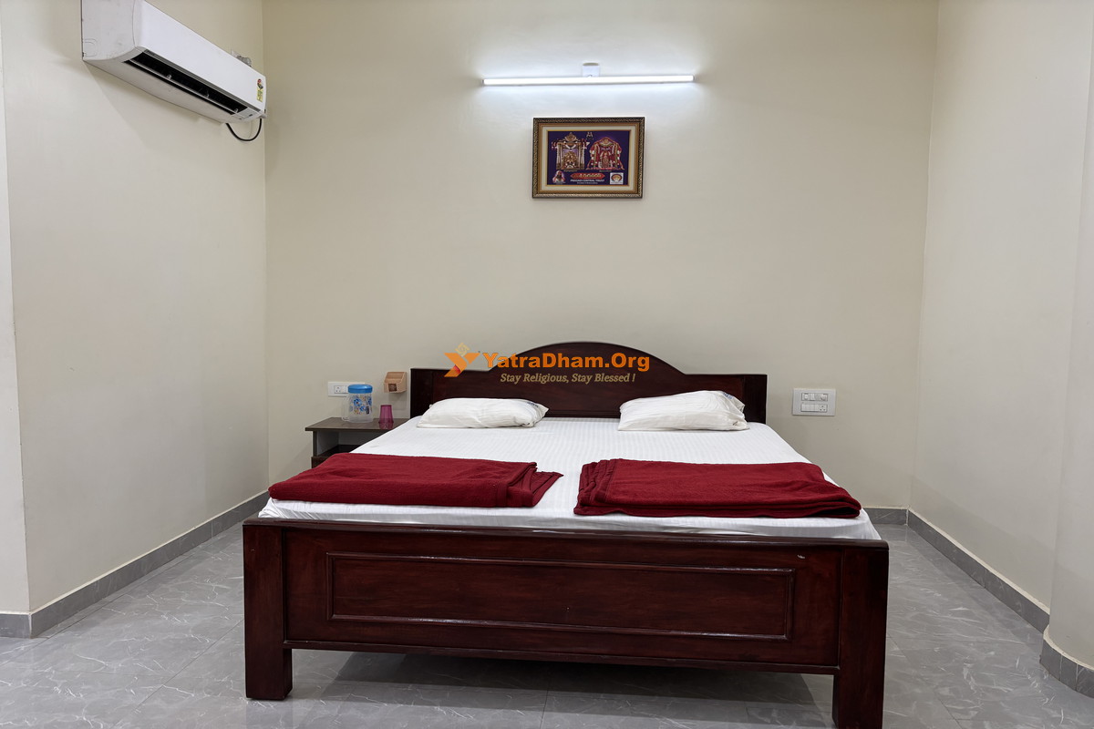 Sri Guru Sadan Srisailam 2 Bed Room