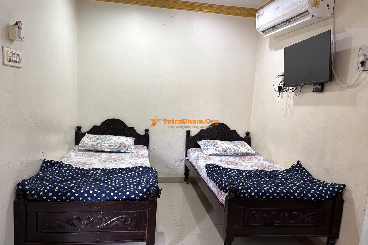Hotel Grand Akkamahadevi Srisailam 2 Bed Room