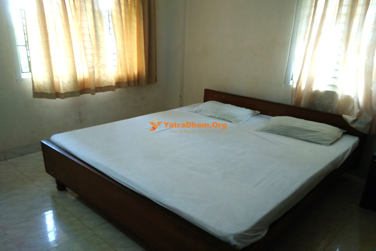 Nilachala Bhakta & Yatri Niwas Jagannath Puri 2 Bed Room
