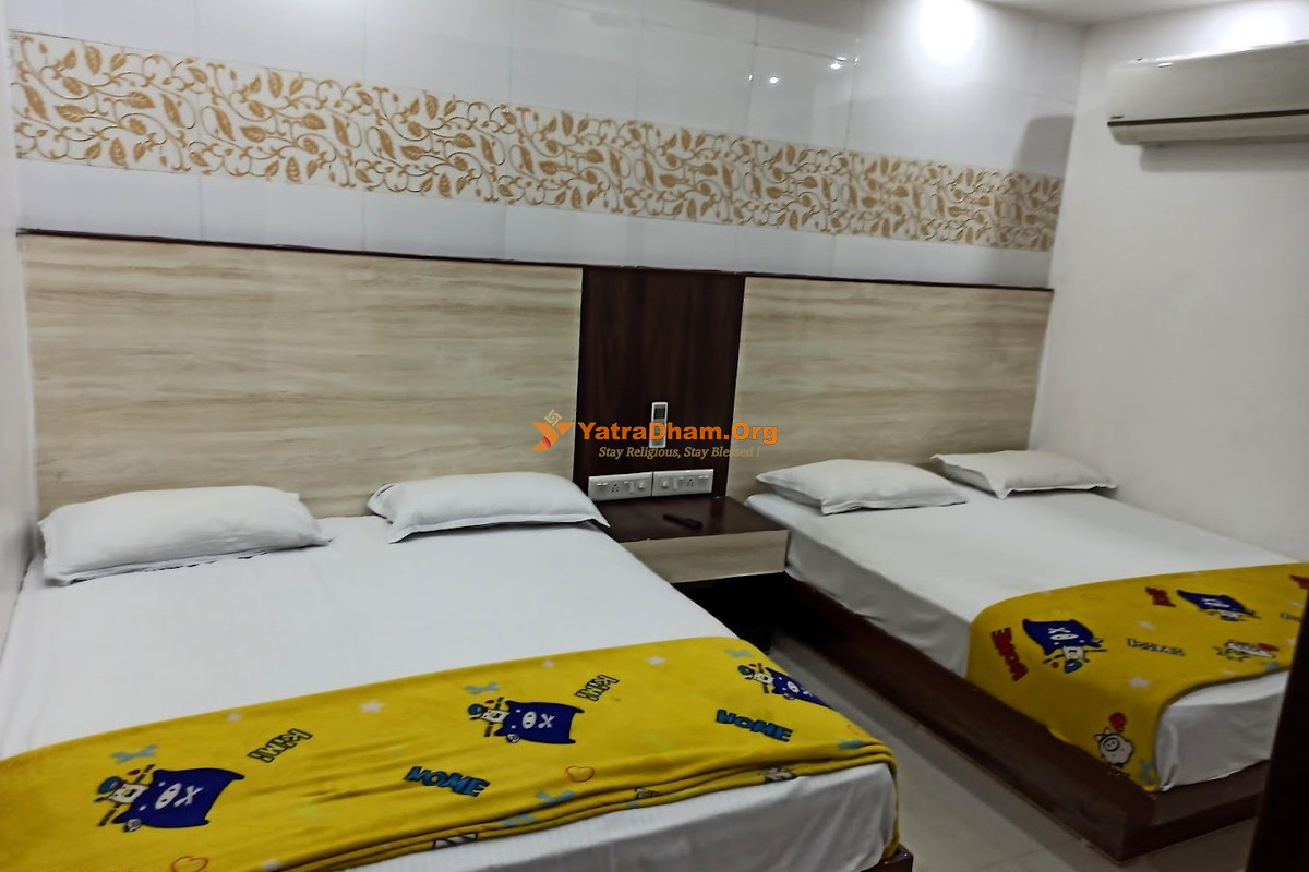 Sanskar Guest House Ahmedabad 4 Bed Room
