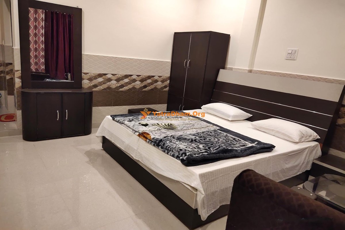Bhagirathi Hotel Nagrasu (Rudraprayag) 2 Bed Room