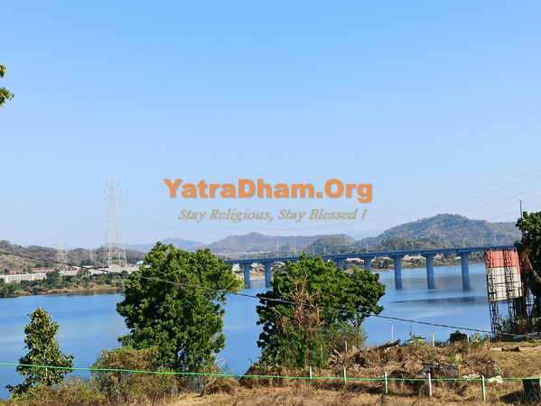 Bharati Ashram Mahamadleshvar Dharamshala Statue of Unity