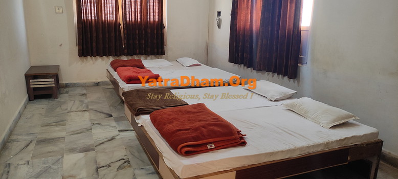 Maharaja Shri Agrasen Bhavan Ambaji 4 Bed Room