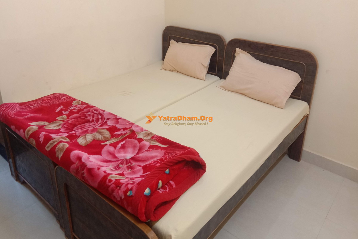 Visakha Sri Sarada Peetham Varanasi 2 Bed Room View