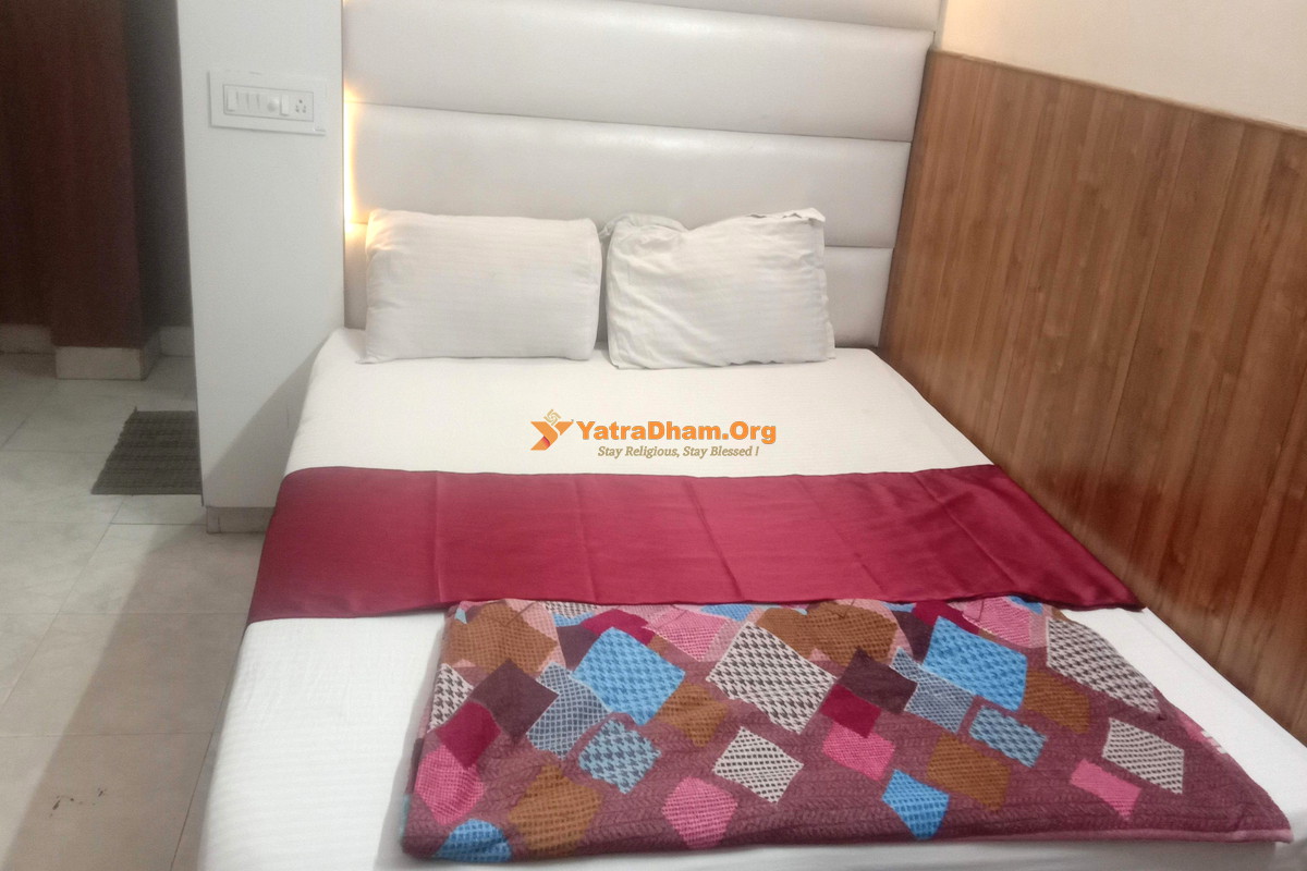Hotel Ganesh Guest House Dehradun 2 Bed Room View