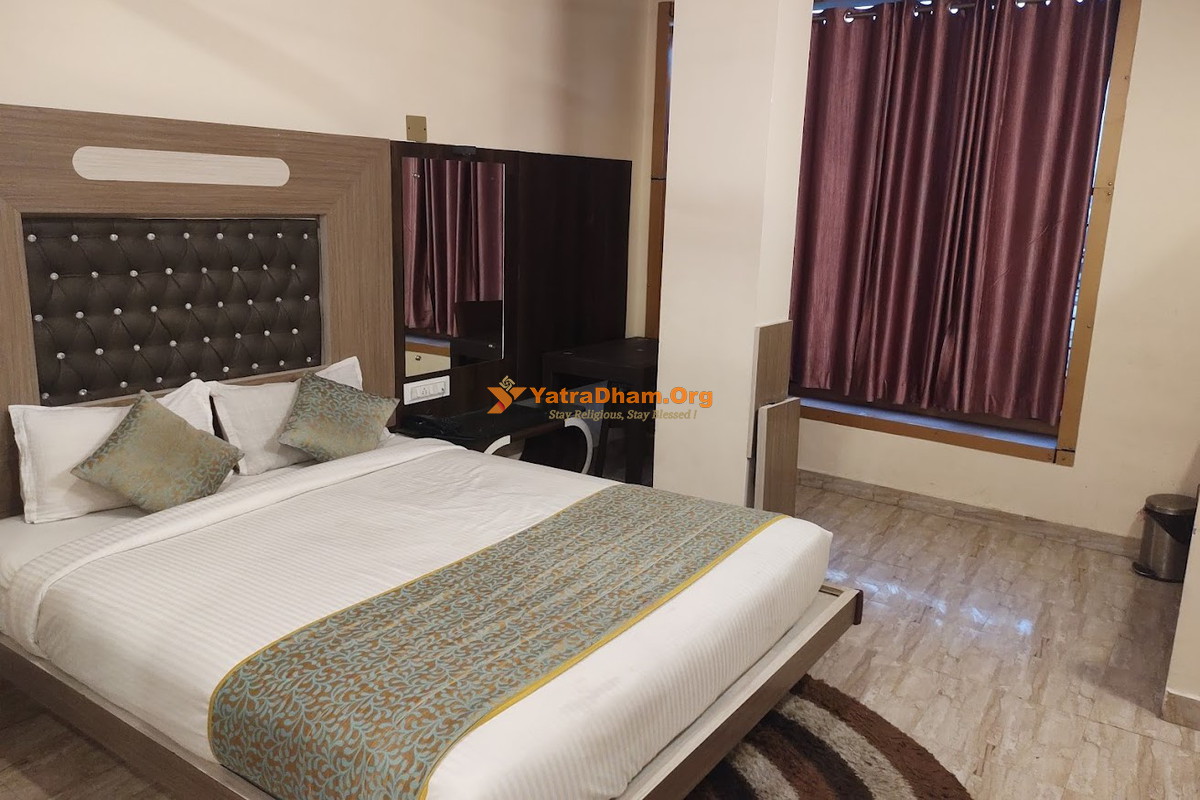 Deoghar Hotel Comfort And Terrace Lounge 2 Bed Room View