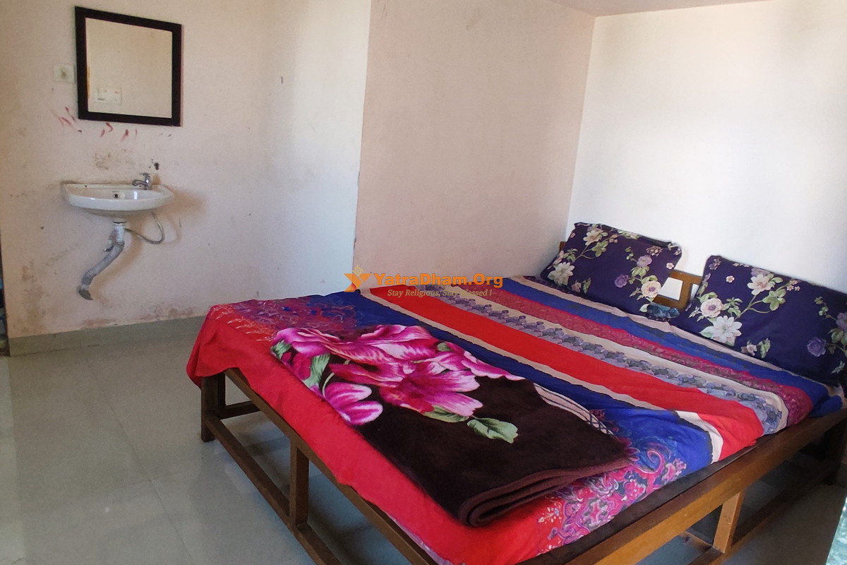 Shraddha Guest House Bhimashankar 2 Bed Room