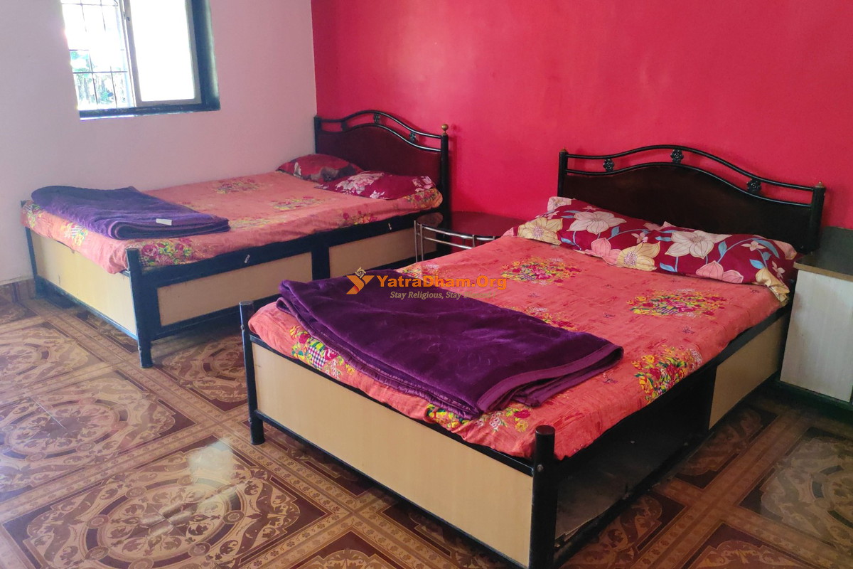 Bhimashankar Hotel Shiv Amrut 4 Bed Room 