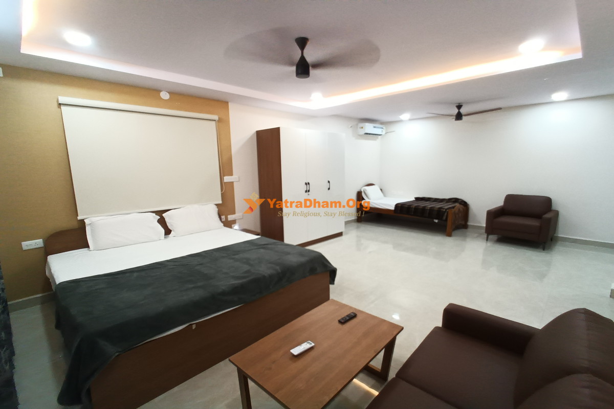 Akhil Bharatiya Brahmana Karivena Nityananda Satram (ABBKN) Srisailam 3 Bed Room