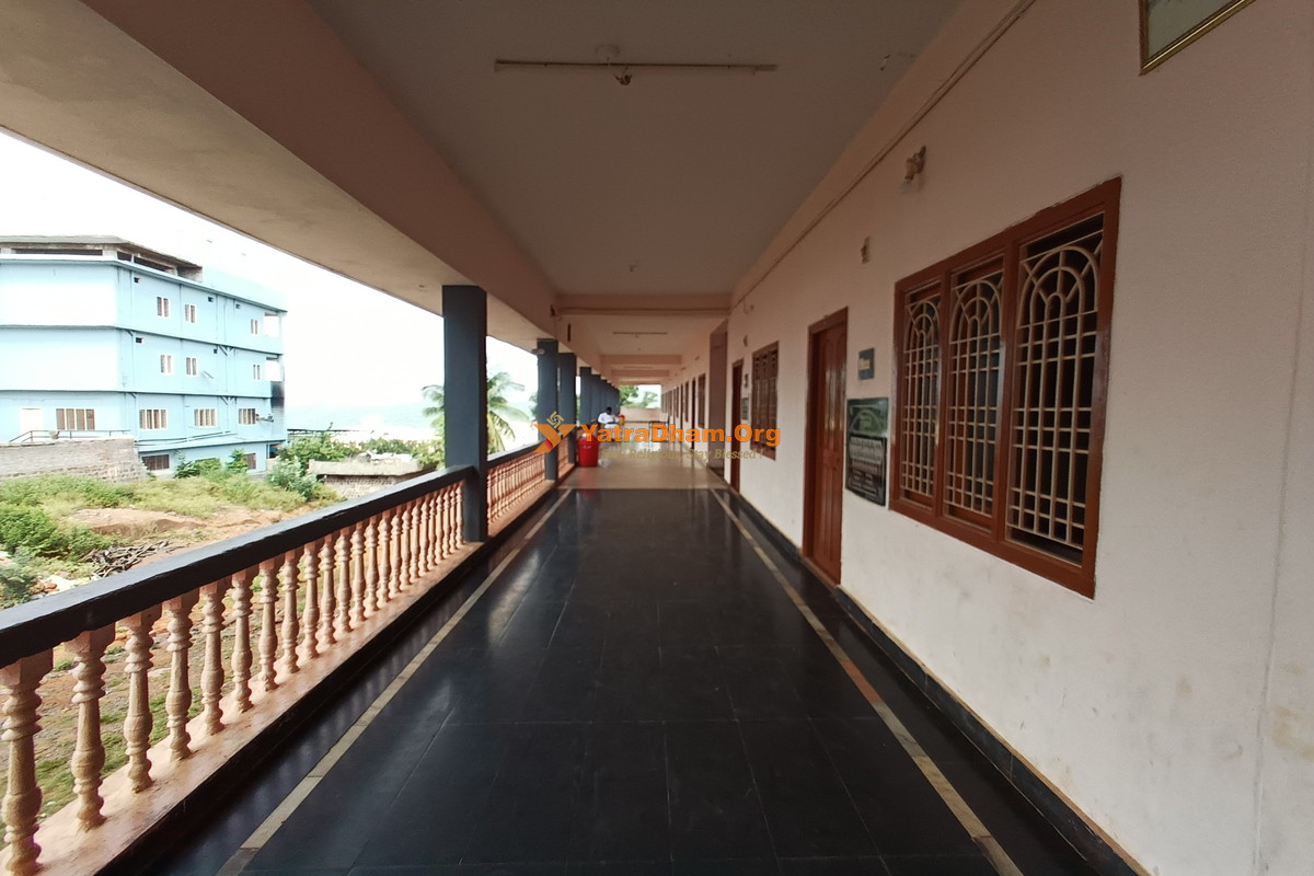 Srisaila Kshetra Valmikula Nitya Annadana Satram Srisailam Lobby View