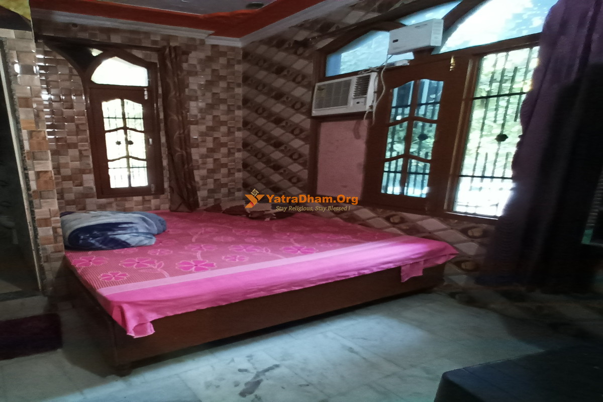 Amritsar Baba Budhha Ji Yadgar Nivas (Near Golden Temple)  2 Bed  Room View