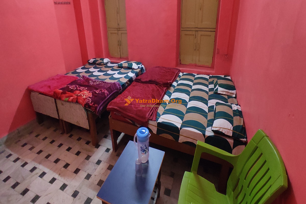 J J Kundaliya Atithi Bhavan Haridwar 4 Bed Room