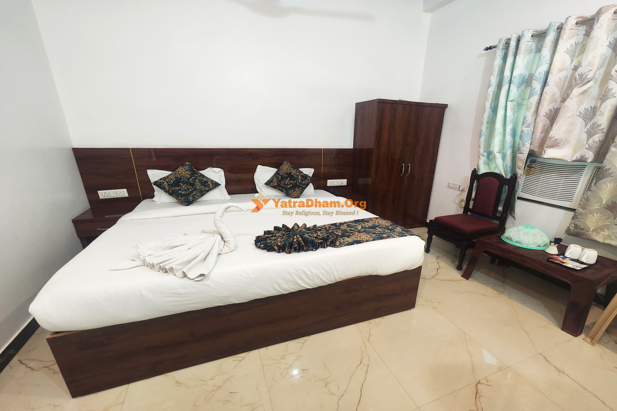 Kanak Kuteer Ayodhya 2 Bed Room