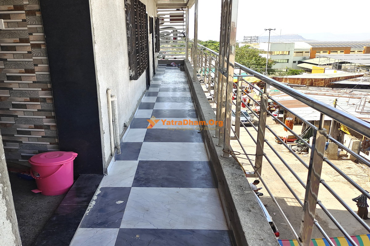 Saptashrungi Hotel Shiv Gorakh Singel  Bed Room 