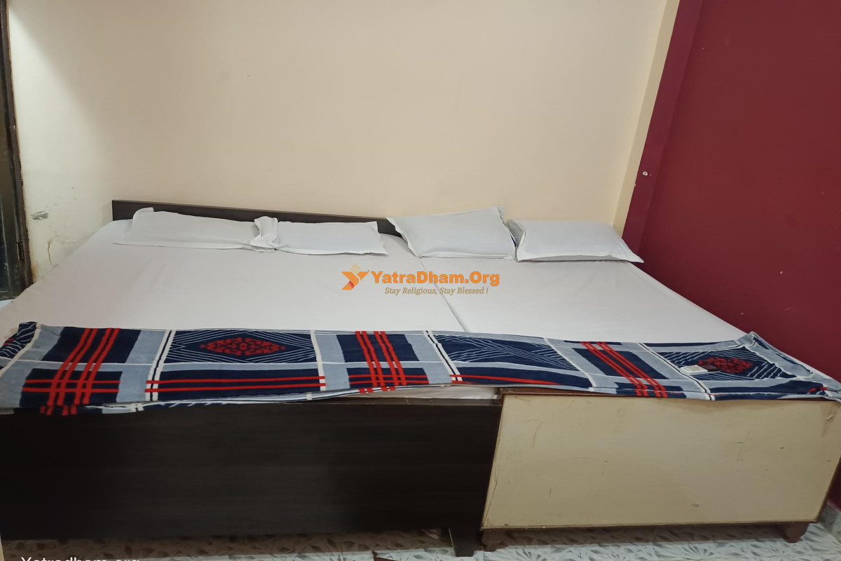 Rameshwaram Homestay Ayodhya Room