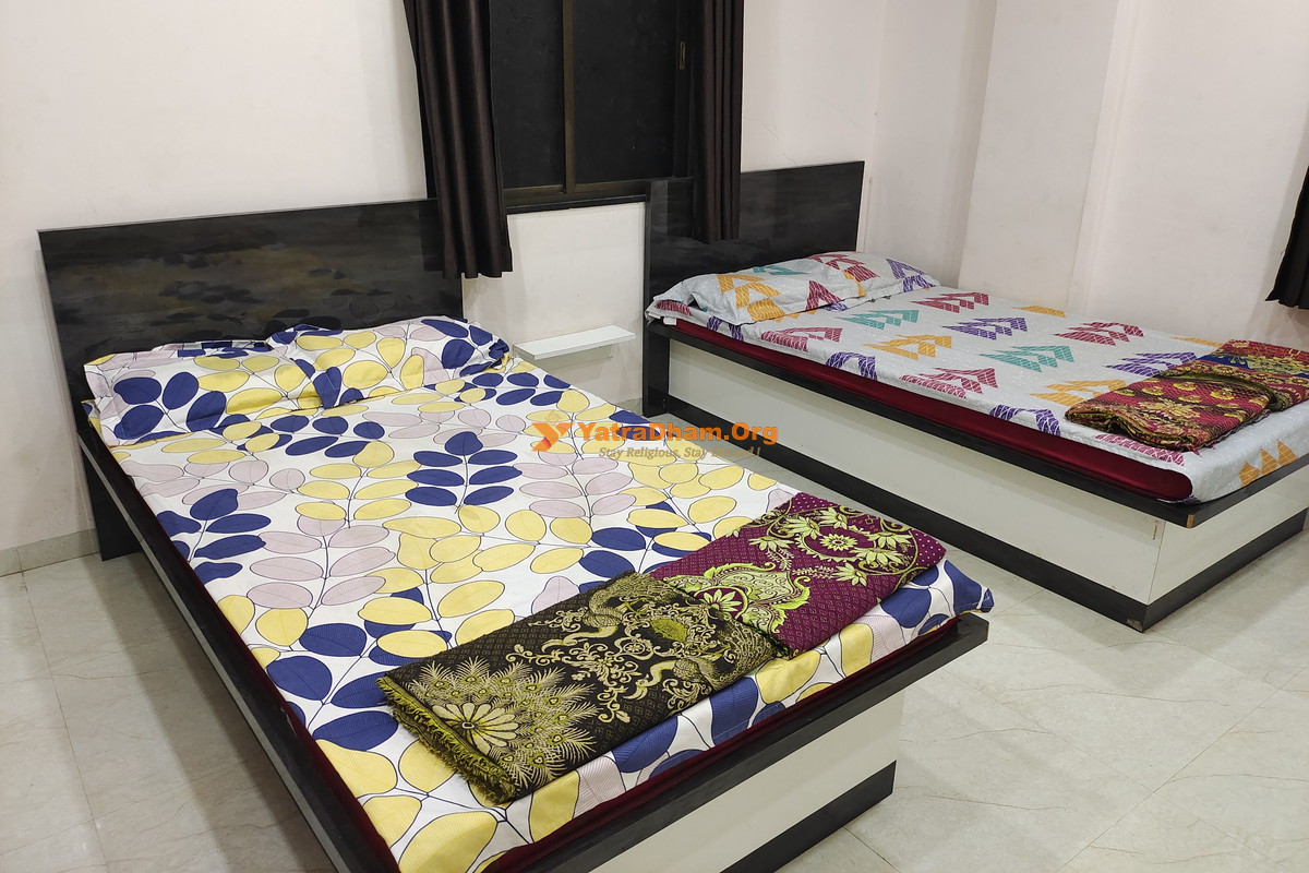 Trimurti Bhakta Niwas Jejuri 2 Bed Room