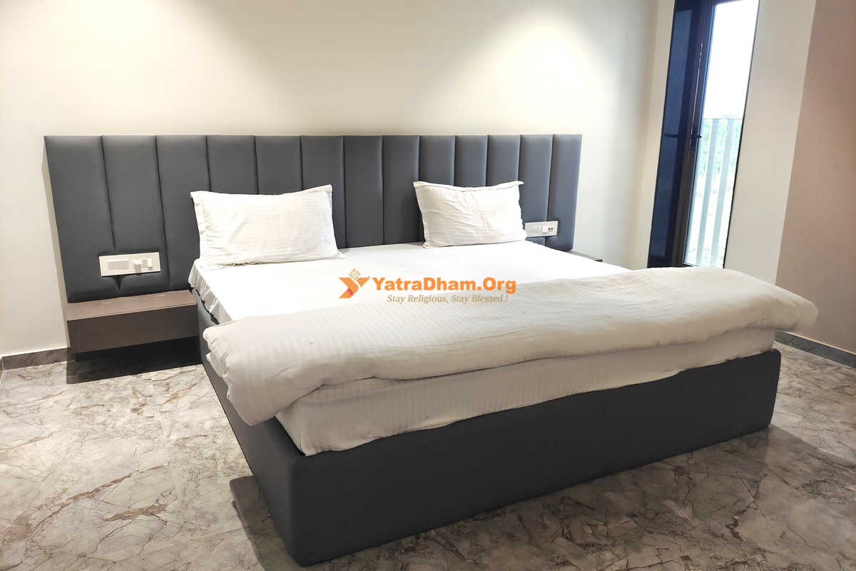 Sarangpur Hotel Tirth 2 Bed Room