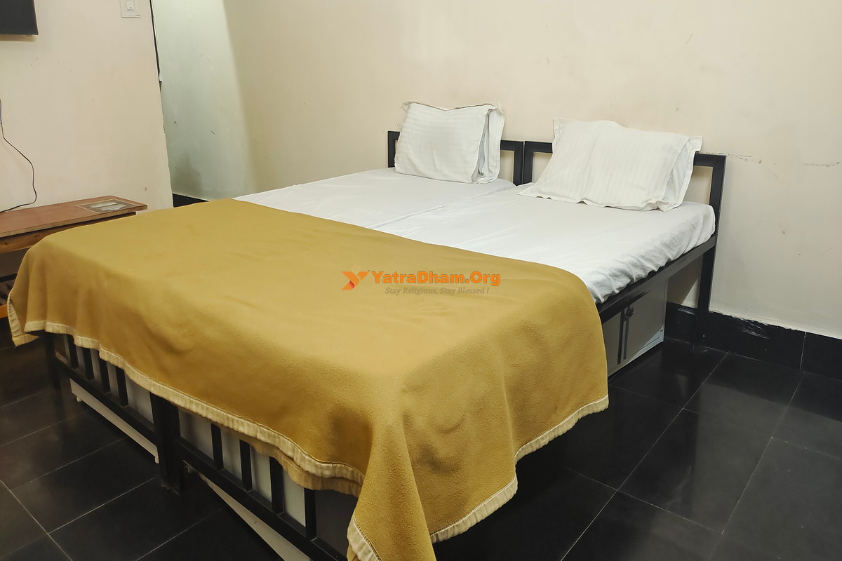 Bagala Heritage Dharamshala Jagannath Puri 2 Bed Room