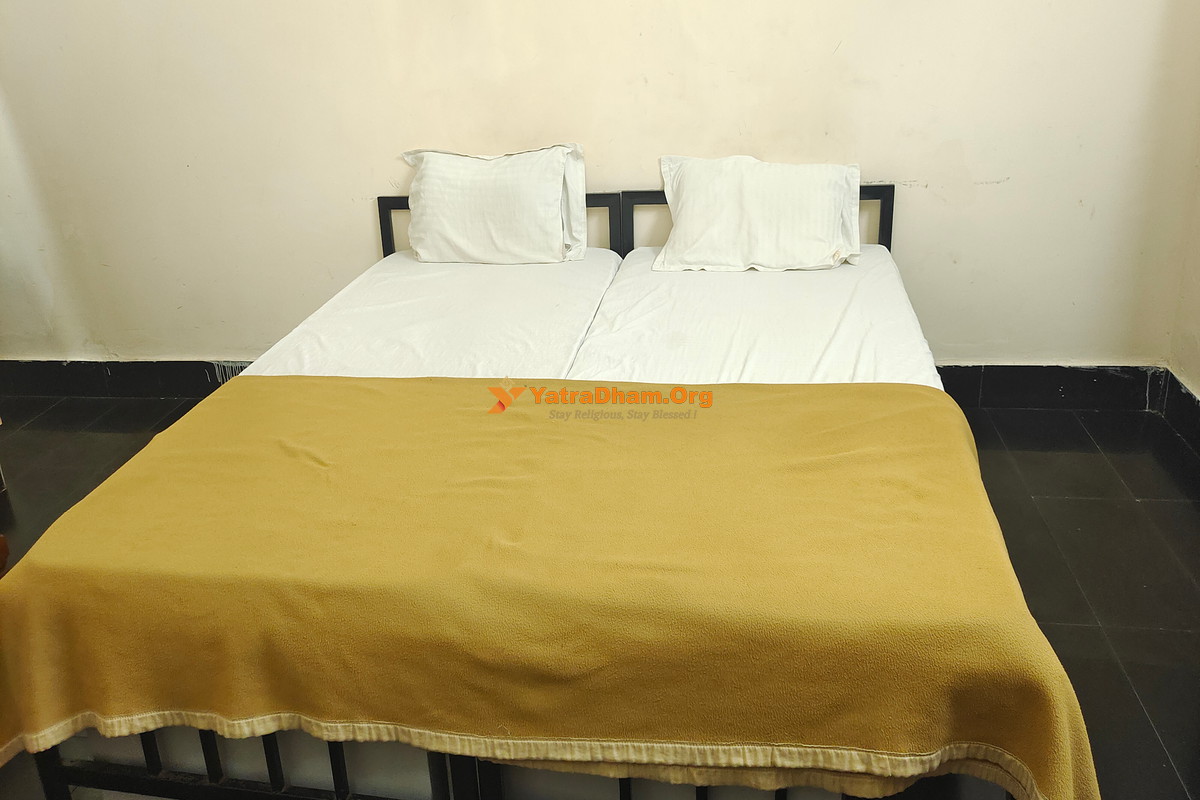 Bagala Heritage Dharamshala Jagannath Puri 2 Bed Room
