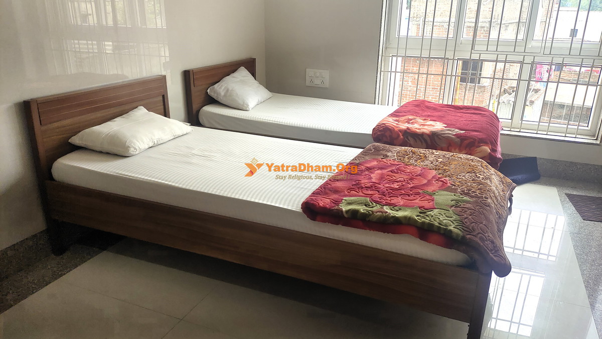Shikharji (Madhuban) Avlani Bhavan 2 Bed Room View