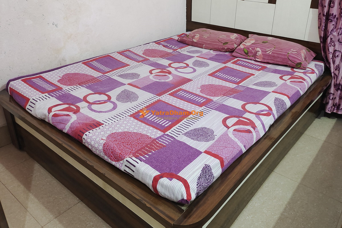 Gaya Punjabi Dharamshala Room View