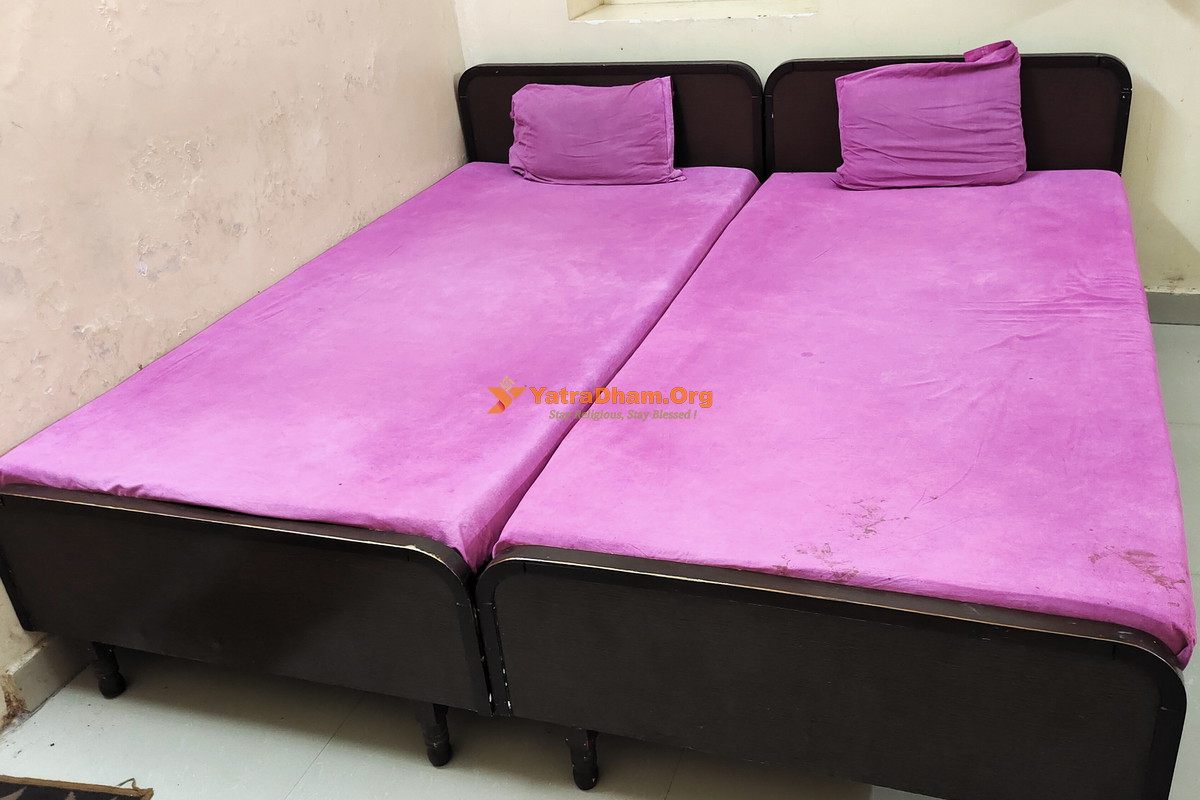 Bodh Gaya - Birla Mandir Dharamshala 2 Bed Room View