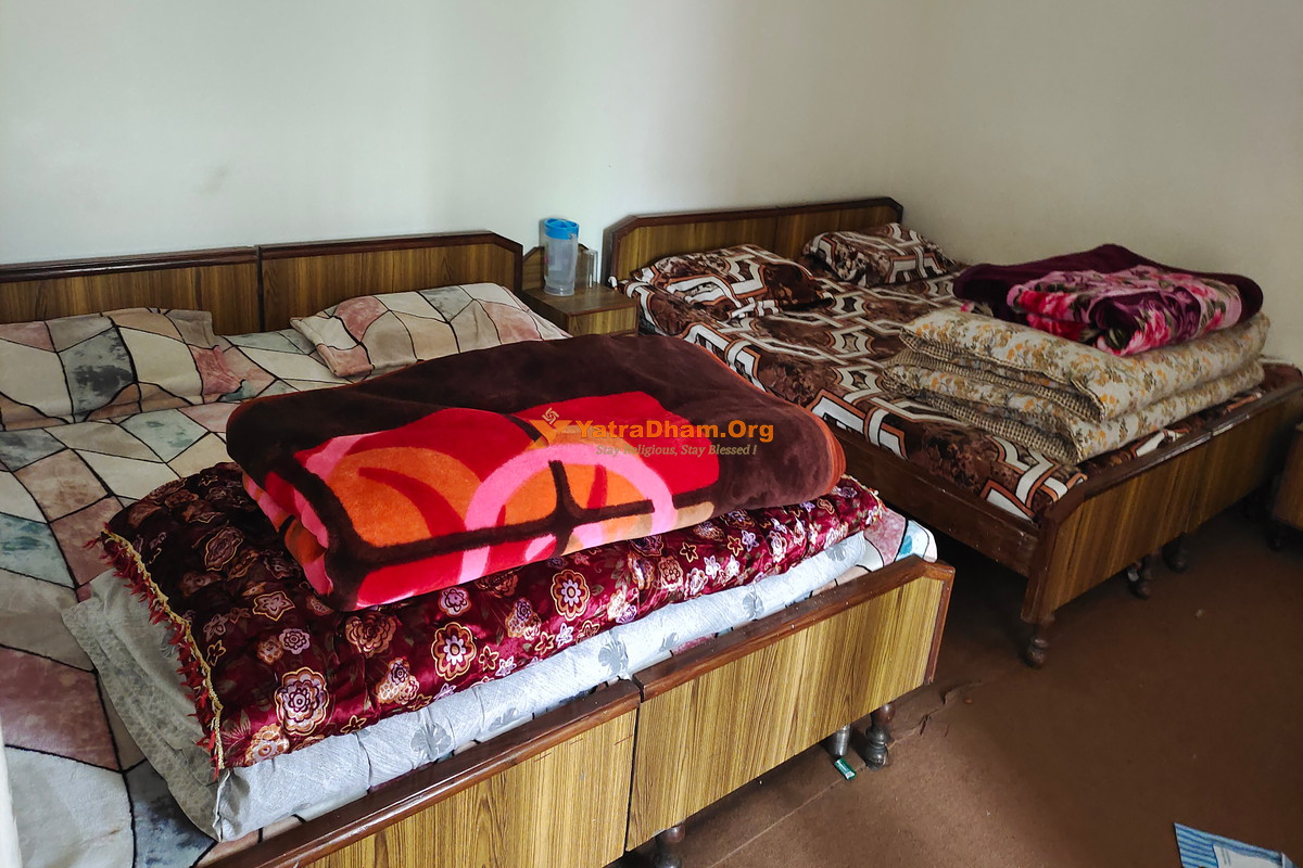 Punjab Sindh Awas Kedarnath 4 Bed Room View
