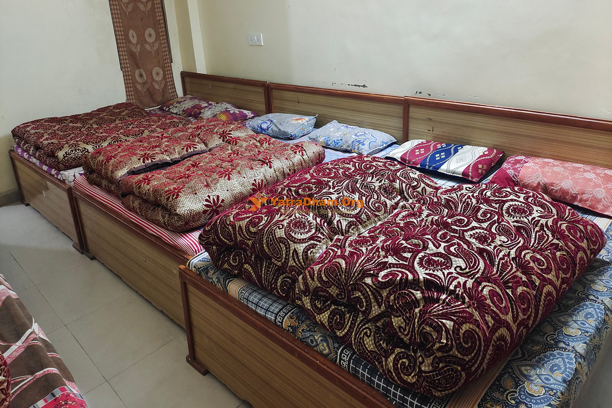 New Balaji House Kedarnath 6 Bed Room