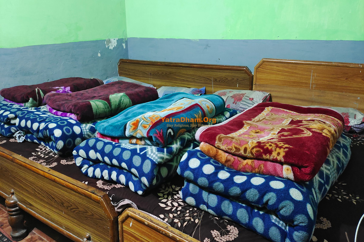 Sunil Guest House Kedarnath 4 Bed Room